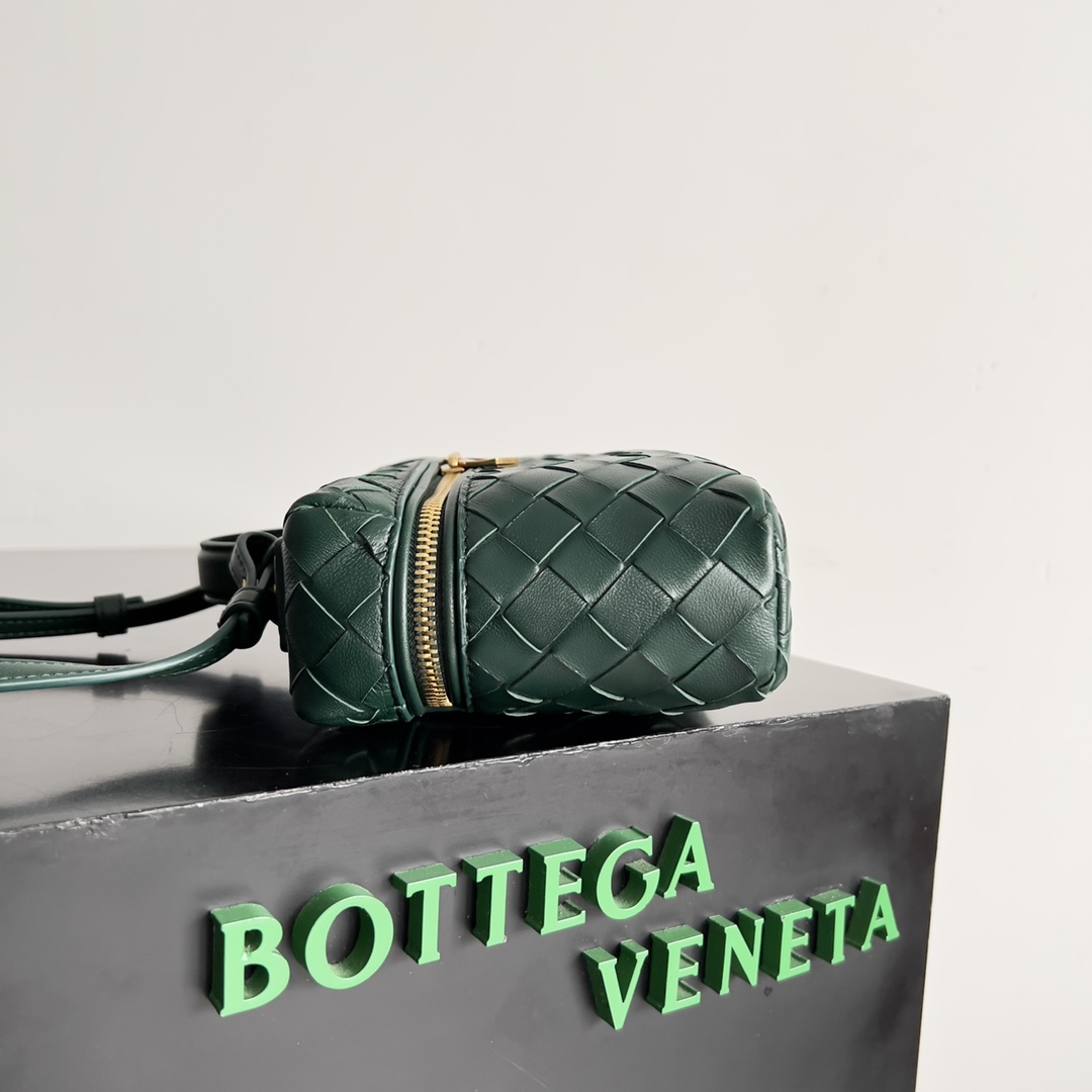 Bottega Veneta Cosmetic Bags